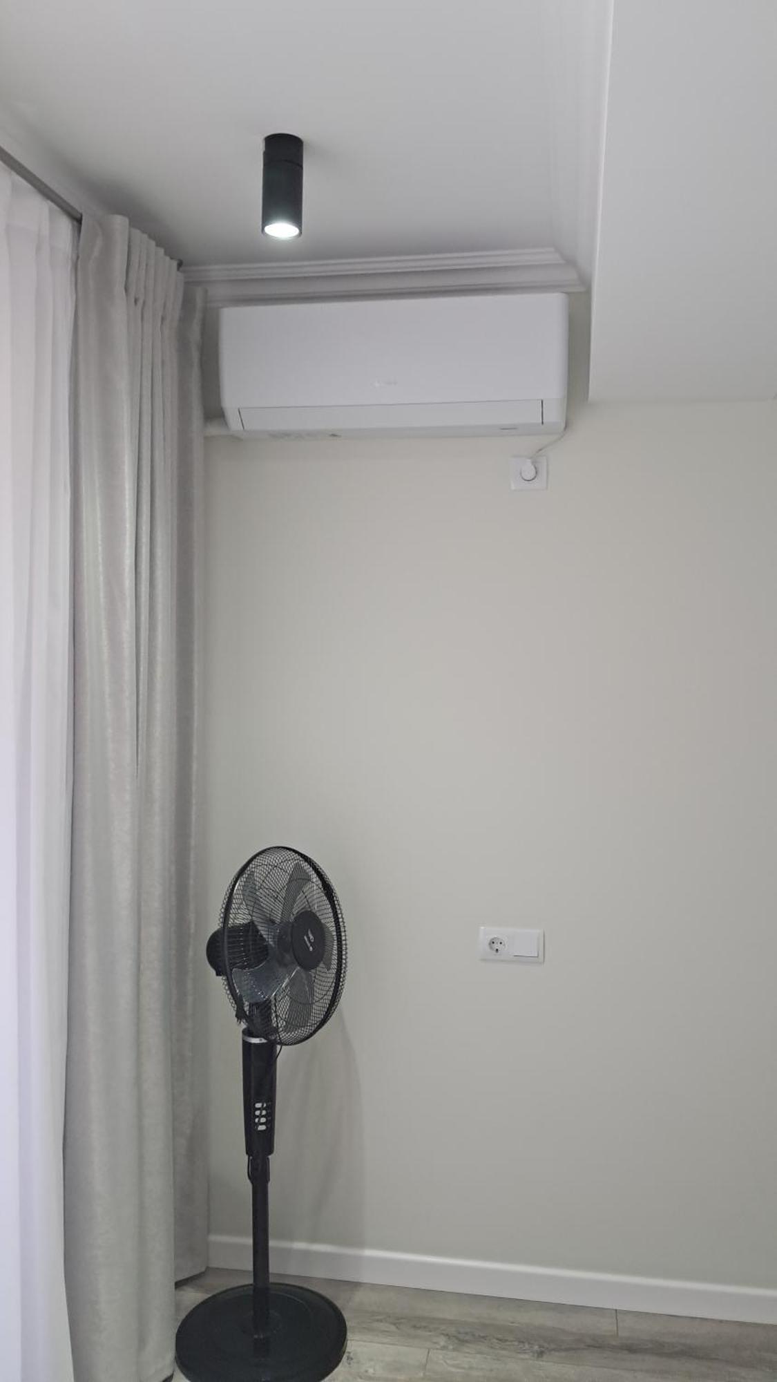 Apartamento Аэропорт-Номера 24/24 . Chisináu Exterior foto